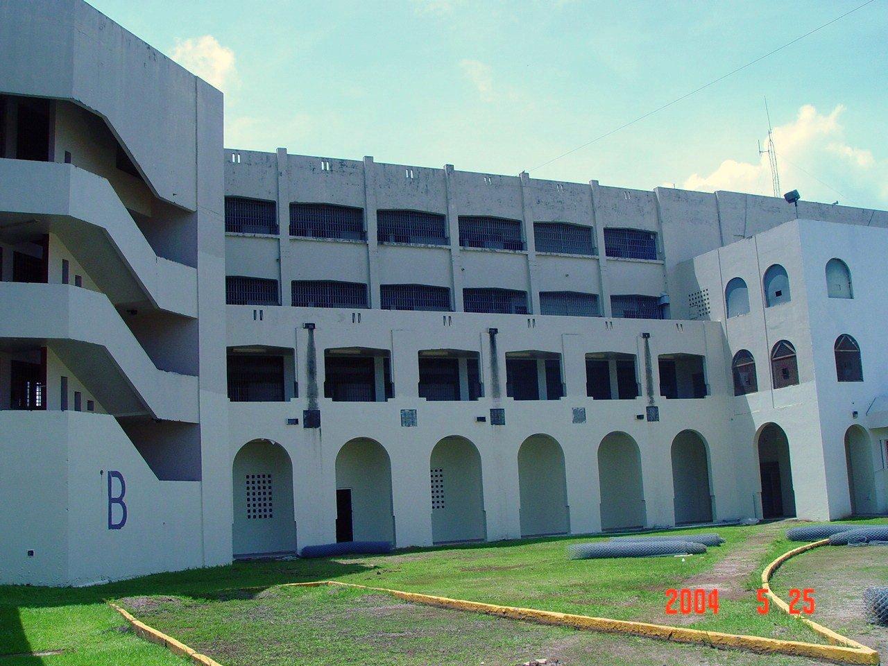 Antigua Penitenciaría Estatal de Río Piedras - Oso Blanco - San Juan (Río Piedras) - 2004 00176